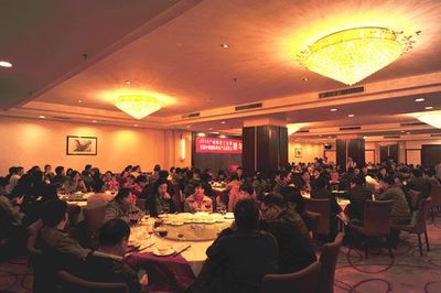 聚焦產(chǎn)業(yè)盛事 2014廣州陶瓷工業(yè)展及首屆中國國際陶瓷產(chǎn)品展發(fā)布會(huì)在佛山成功舉辦